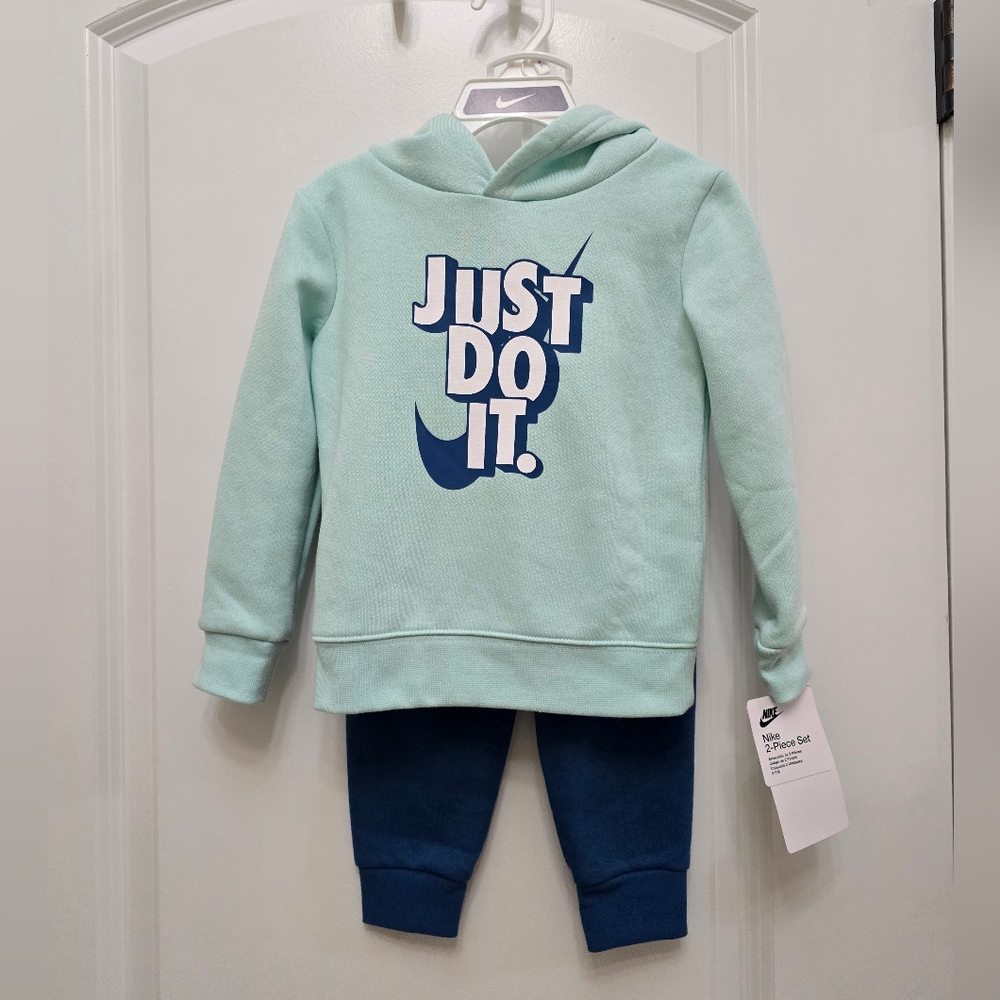 Nike Kids Hoodie & Pants Set